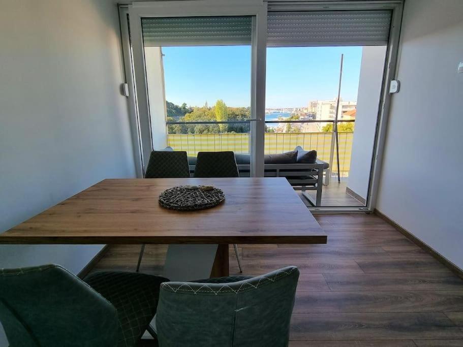 Sea View Balcony And Parking Διαμέρισμα Ζαντάρ Εξωτερικό φωτογραφία